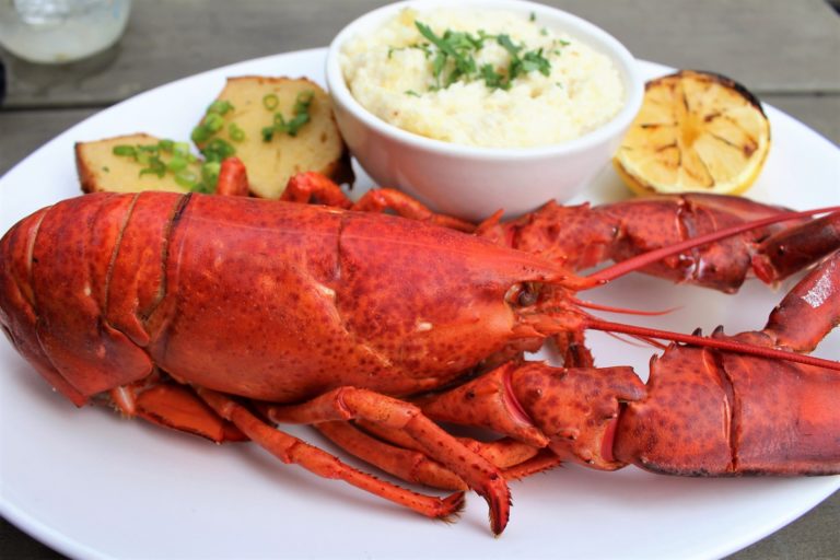 The Best Lobster in Atlanta | Blog | Style and Living Profile